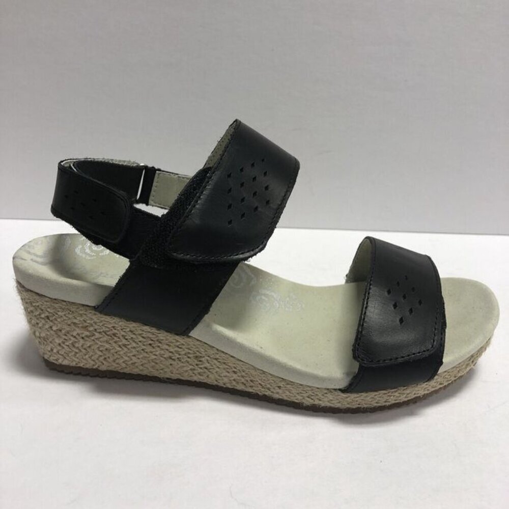 Propet Women’s Madrid, Black Wedge Sandals, Size 8 X(2E)